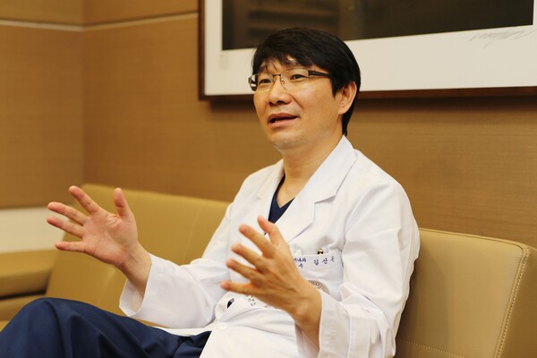 대한내분비학회 희귀질환연구회를 이끈 고려의대 김신곤(내분비내과) 교수