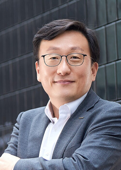 POSTECH 생명과학과 김상욱 교수