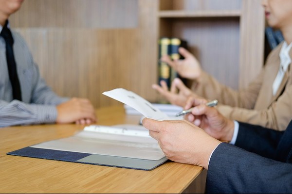 실손보험에 가입한 소비자가 청구하지 않은 실손보험금이 매년 평균 2,760억원에 달한다는 분석이 나왔다. 사진 출처=게티이미지