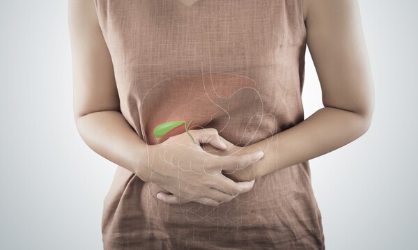 변 모양이 단단한 토끼똥이거나 울퉁불퉁한 소시지변이라면 만성 변비를 의심하고 해결책을 찾아 변비에서 탈출할 필요가 있다. 사진 제공=게티이미지