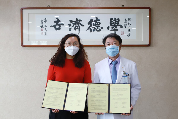 순천향대부천병원이 최근 몽골 최대 규모 보험사 ‘만달(Mandal)’와 업무협약을 체결하고 몽골 의료시장 진출에 본격 나섰다. 사진 제공=순천향대부천병원