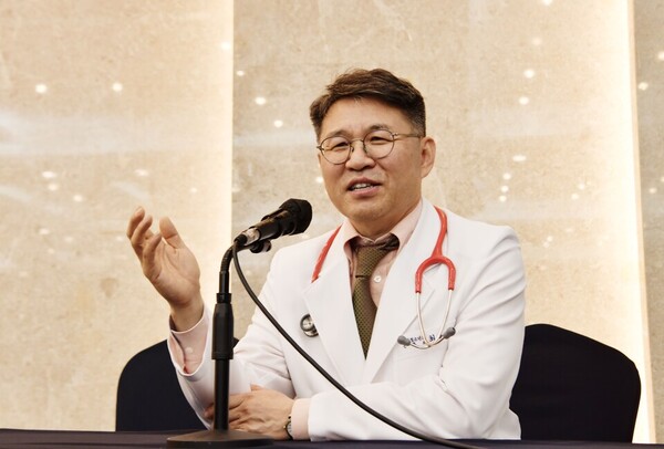 대한아동병원협회 최용재 회장은 정부에 소아청소년 의료체계 붕괴를 막기 위한 정책 조직 설립 등 지속적인 제도 개선 요구를 해 나가겠다고 했다. 사진 출처=대한아동병원협회