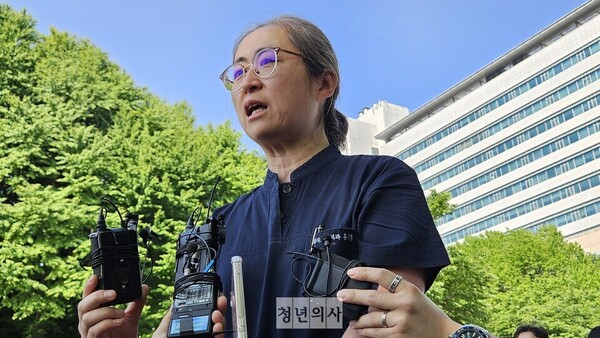 서울아산병원 중환자외상외과 홍석경 교수는 중환자실 진료를 유지하고 있지만 체력적인 한계가 나타나고 있다고 토로했다. ⓒ청년의사