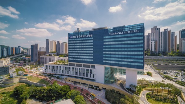 개원부터 입원의학과를 설치한 용인세브란스병원은 입원전담전문의 역할이 성공적으로 자리 잡아 간다는 평가다.