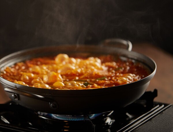 맵고 짠 음식은 고혈압에 좋지 않은 음식으로 꼽힌다. 사진 출처=게티이미지