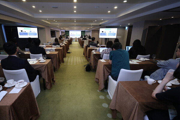 입센코리아와 대한신경내분비연구회는 지난달 29일과 30일 이틀간 부산에서 제8회 '뇌하수체 프리셉터십 미팅(Pituitary Preceptorship Meeting)'을 개최했다. 
