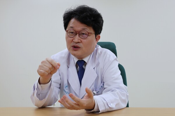 서울아산병원 소화기내과 예병덕 교수. 사진 제공=서울아산병원