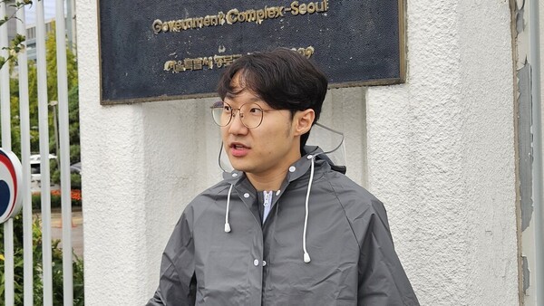 병원다니는 사람들 김찬규 대표는 의료소비자의 합리적 선택을 돕기 위해 의료인으로서 역할을 맡겠다고 했다(ⓒ청년의사).