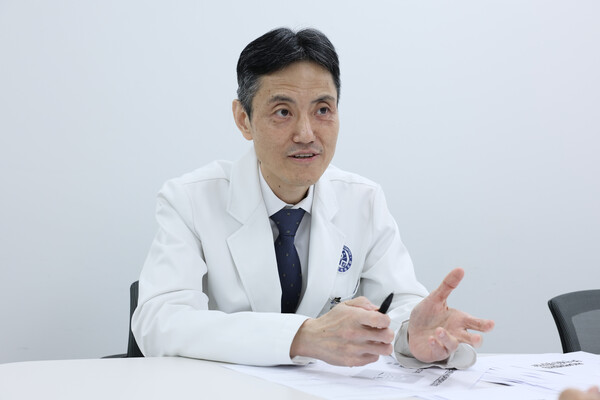 세브란스병원 류마티스내과 이상원 교수. 사진 제공=세브란스병원